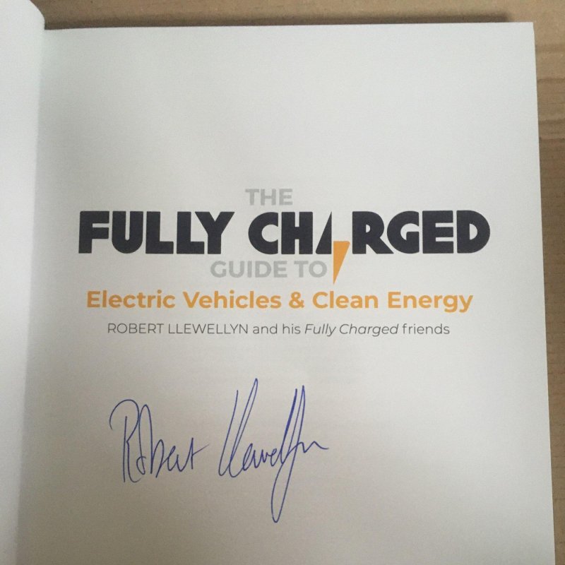 @fullychargedshw Guide from @unbounders signed by @bobbyllew