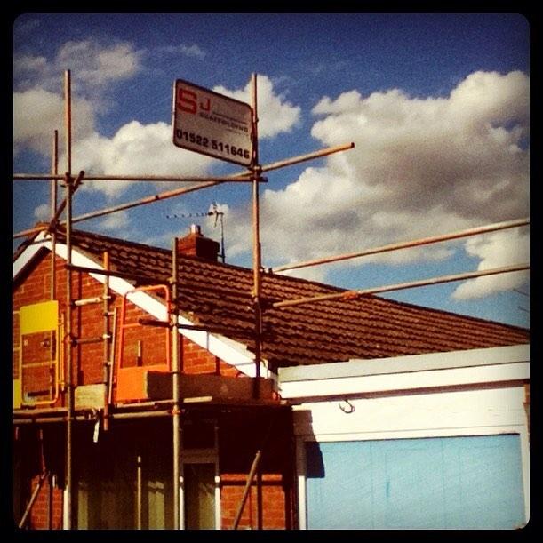 August 2011, Scaffolding prior to original PV install 🌤